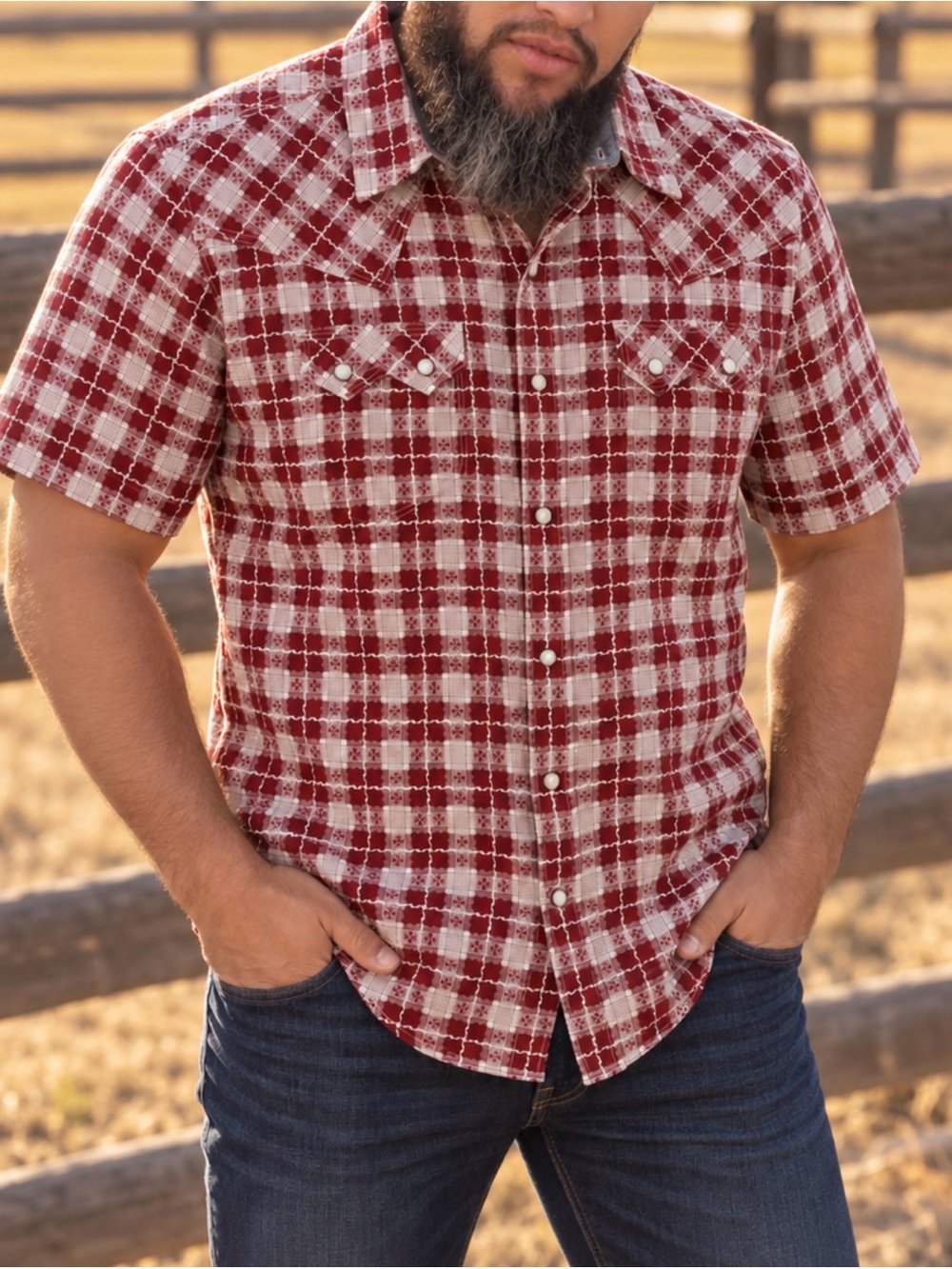 Men's Red Plaid Short-Sleeve Button-Down Shirt